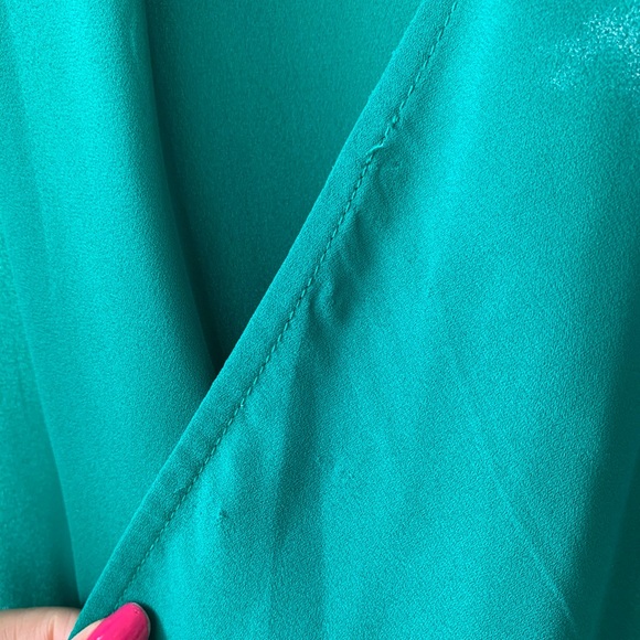 🔥SOLD🔥Nordstrom Lush | Wrap V-Neck Top - Picture 5 of 7